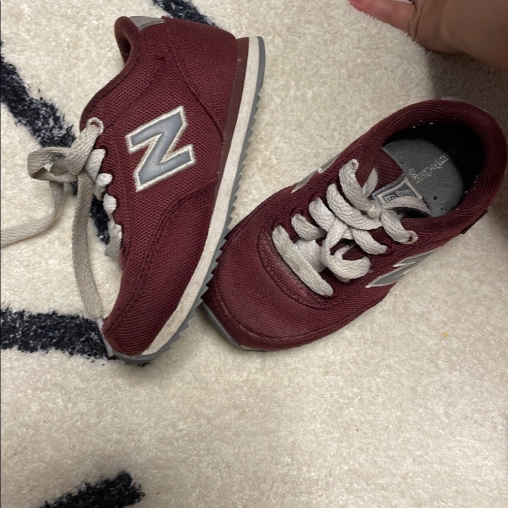 Toddler new balance sneakers